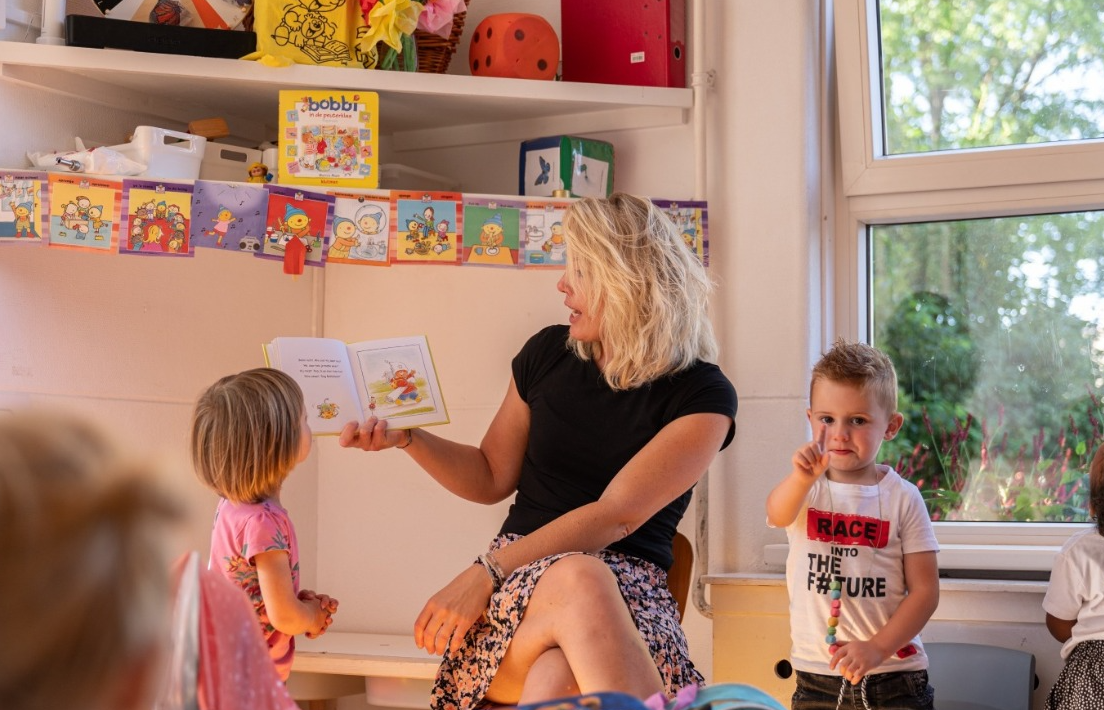 Tweetalig beleid | Kinderopvang ûs Stekje